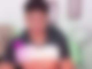 Yoximanuelmartz's Live Sex Cam Show