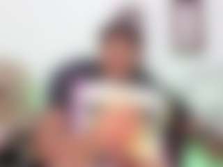 Yoximanuelmartz's Live Sex Cam Show