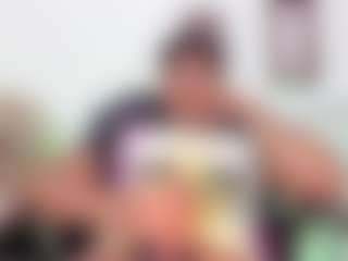 Yoximanuelmartz's Live Sex Cam Show