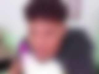 Yoximanuelmartz's Live Sex Cam Show