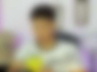 Yoximanuelmartz's Live Sex Cam Show