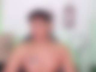 Yoximanuelmartz's Live Sex Cam Show