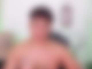 Yoximanuelmartz's Live Sex Cam Show