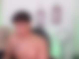 Yoximanuelmartz's Live Sex Cam Show