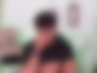 Yoximanuelmartz's Live Sex Cam Show