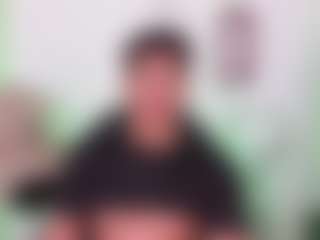 Yoximanuelmartz's Live Sex Cam Show