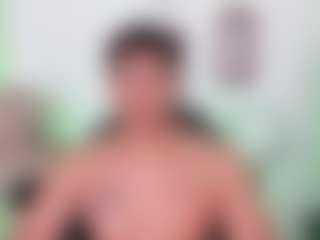 Yoximanuelmartz's Live Sex Cam Show