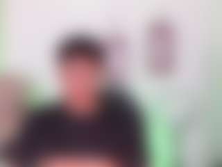 Yoximanuelmartz's Live Sex Cam Show