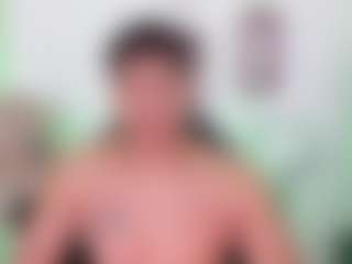 Yoximanuelmartz's Live Sex Cam Show