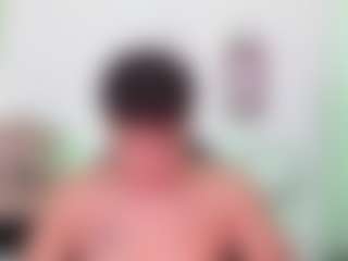 Yoximanuelmartz's Live Sex Cam Show