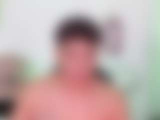 Yoximanuelmartz's Live Sex Cam Show