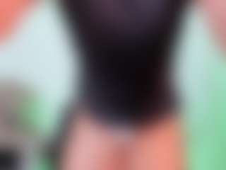 Yoximanuelmartz's Live Sex Cam Show