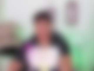 Yoximanuelmartz's Live Sex Cam Show