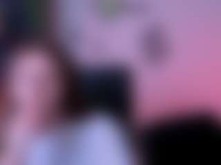 Live cam show with nekky-mouse - Living Room on Camming Site