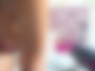 Live cam show with VickyVolten - Nipple Piercings on xfollow cams