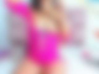 Live cam show with VickyVolten - Nipple Piercings on sexylive.show