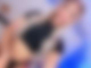 Baby-Isaa's Live Sex Cam Show