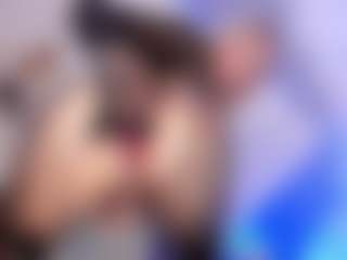 Baby-Isaa's Live Sex Cam Show