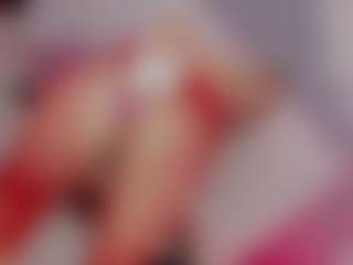 Live cam show with Baby-Isaa - Big Balls on madthumbs