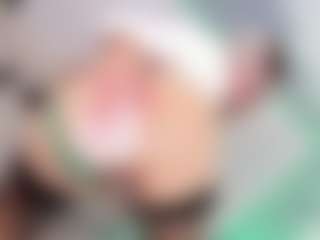 Baby-Isaa's Live Sex Cam Show