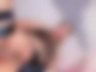 Baby-Isaa's Live Sex Cam Show