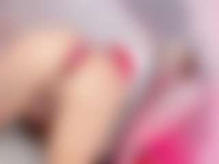 Baby-Isaa's Live Sex Cam Show