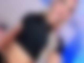 Baby-Isaa's Live Sex Cam Show