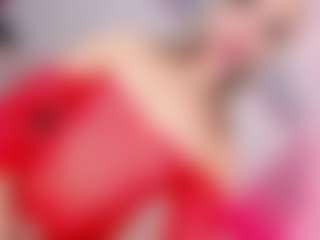 Baby-Isaa's Live Sex Cam Show