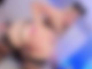 Baby-Isaa's Live Sex Cam Show