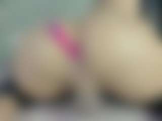 khloe queen's Live Sex Cam Show