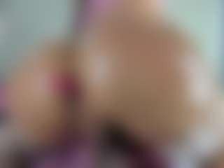 khloe queen's Live Sex Cam Show