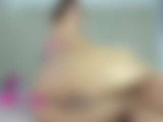 khloe queen's Live Sex Cam Show