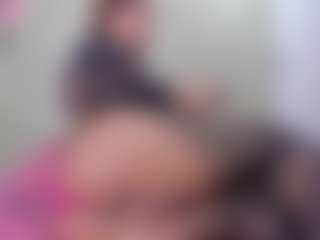khloe queen's Live Sex Cam Show