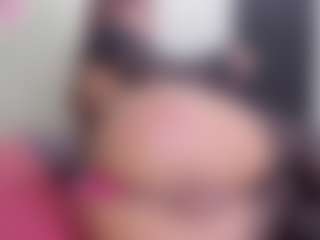 khloe queen's Live Sex Cam Show