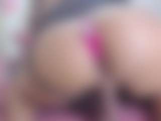 khloe queen's Live Sex Cam Show