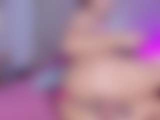 khloe queen's Live Sex Cam Show