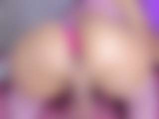 khloe queen's Live Sex Cam Show