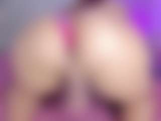 khloe queen's Live Sex Cam Show