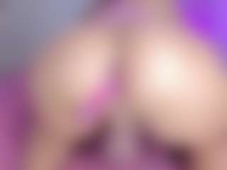 khloe queen's Live Sex Cam Show