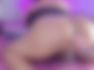 khloe queen's Live Sex Cam Show