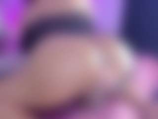 Live cam show with khloe queen - Brown Eyes on nudelive.tv