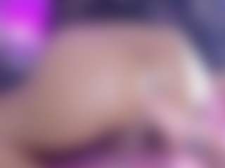 khloe queen's Live Sex Cam Show