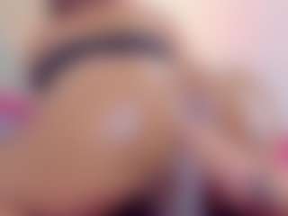 khloe queen's Live Sex Cam Show