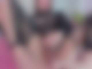 khloe queen's Live Sex Cam Show