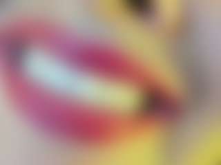 Live cam show with antomouthparadise - Green Eyes on Camsoda