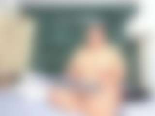 Live cam show with chloee-jackson - Ass Clapping on infinitiblacc.com