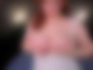 Live cam show with elliecoy - Young Adult on UwU Esports