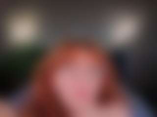 Live cam show with elliecoy - Body Massage on StripNow