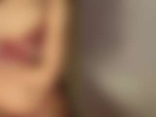 Live-sekscamshow van nofacemodel