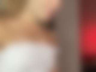 Live cam show with Cena - Butt Plug on Camsoda